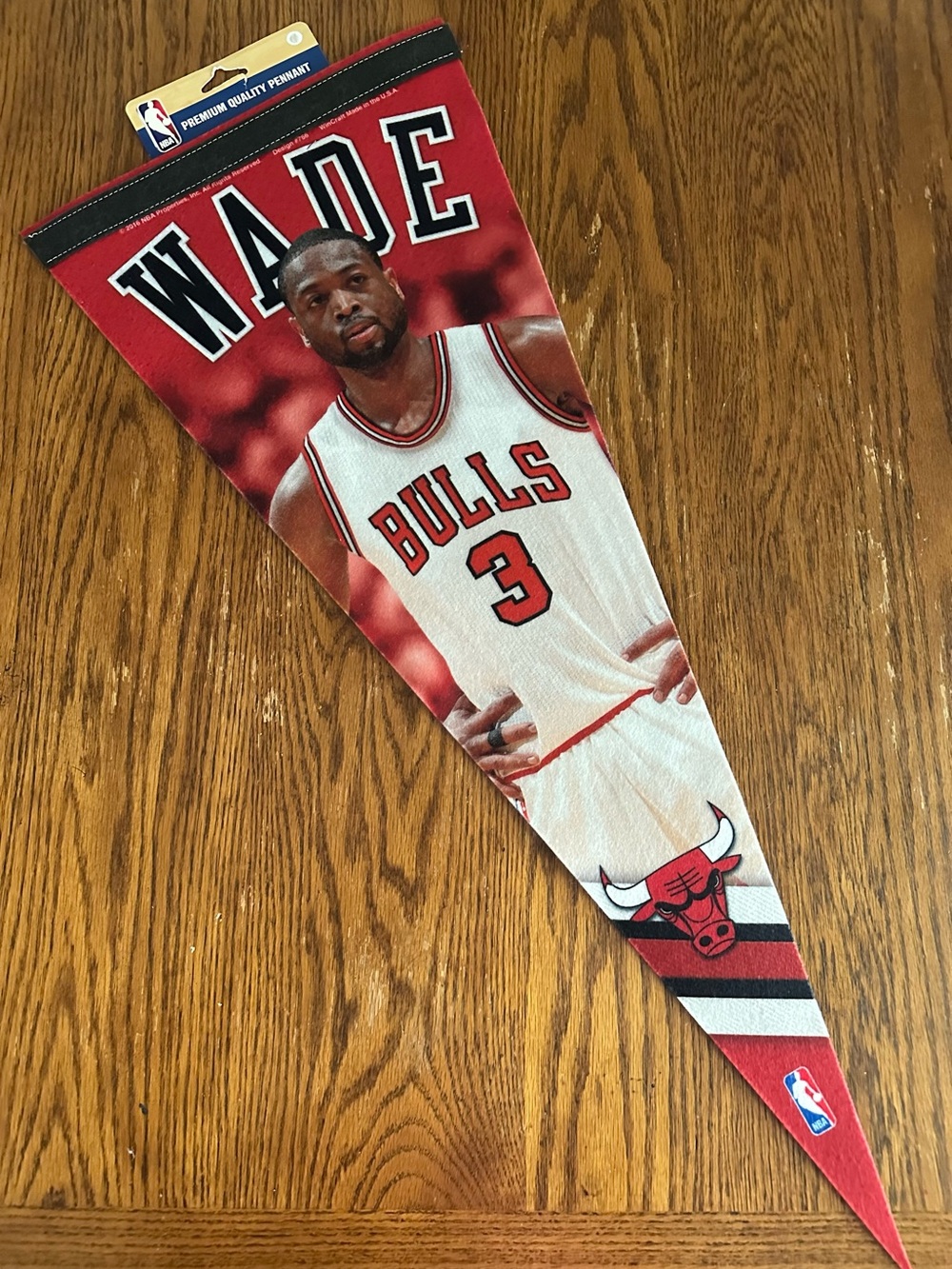 WinCraft Dwyane Wade Chicago Bulls Premium Felt Pennant (12"x30") – New with Tag